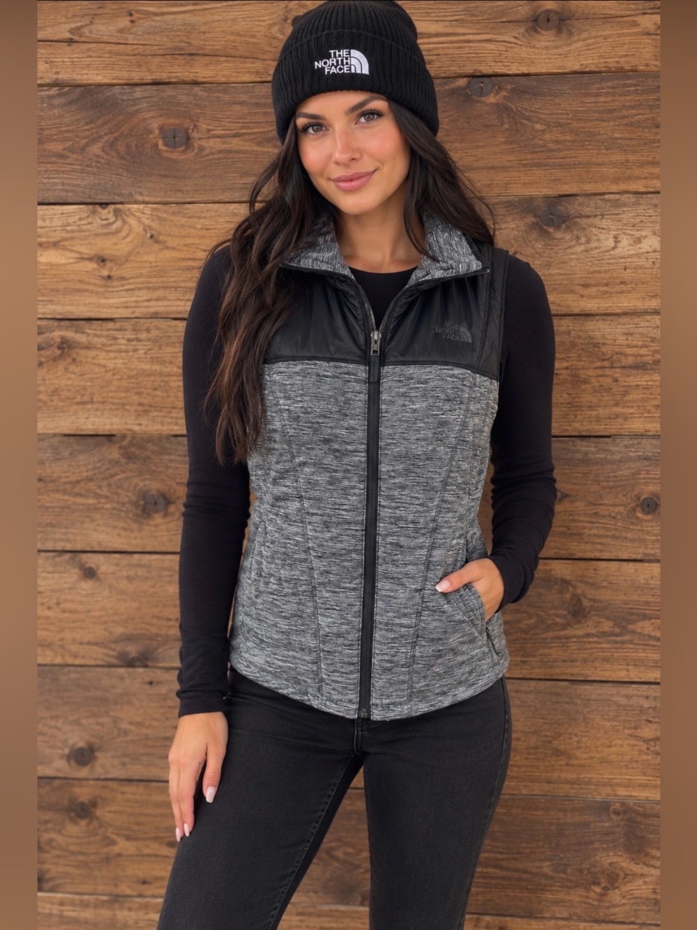 The North Face Women’s Black Gray Colorblock Gorpcore Large Pseudio Vest